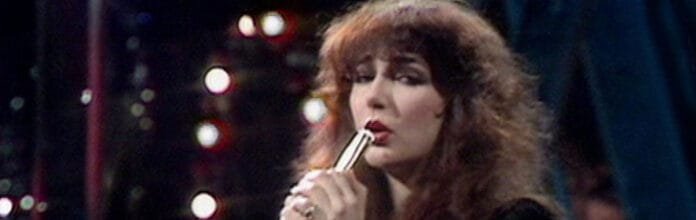 Kate Bush – Wuthering Heights (1978) Kate Bush no clipe de Wuthering Heights