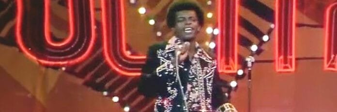 Carl Carlton se apresentando ao vivo com 